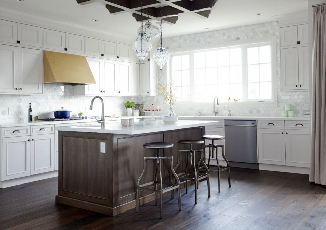 開(kāi)放式廚房裝修全攻略 融合時(shí)尚美學(xué)與實(shí)用功能的專(zhuān)業(yè)設(shè)計(jì)