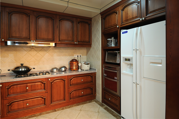 廚房煥新靈感 2014裝修效果圖大全與專(zhuān)業(yè)設(shè)計(jì)要點(diǎn)解析